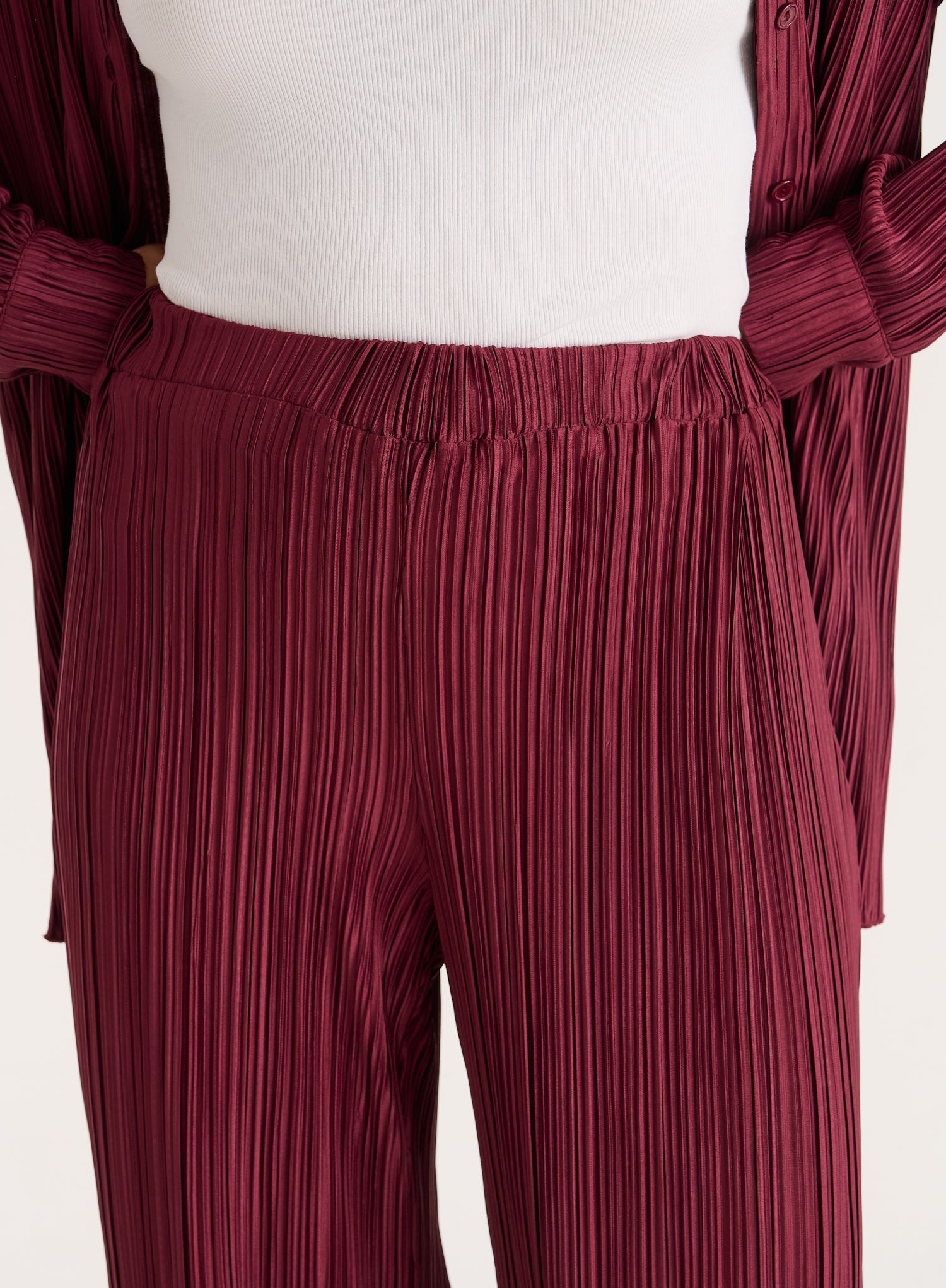 Burgundy Plisse Trouser